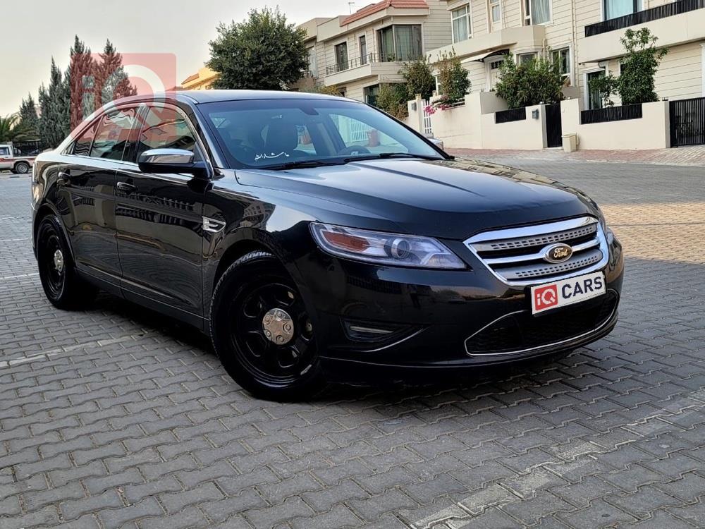 فورد تورس